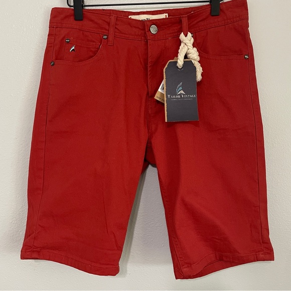 Men's Tailor Vintage Rust‎ Red Shorts Size 30 - Picture 1 of 5